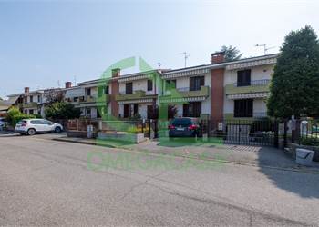 Zona Semicentrale - Villa a Schiera